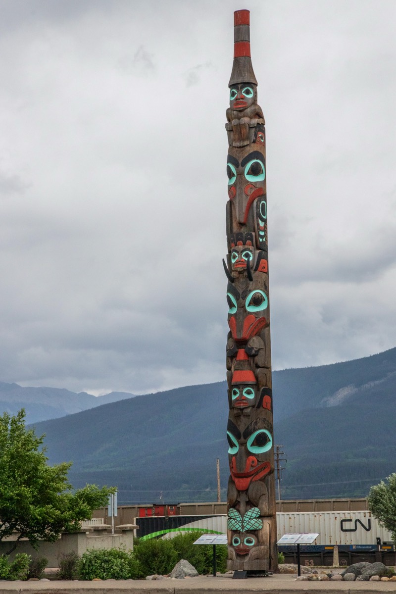 Totem pole in Jasper