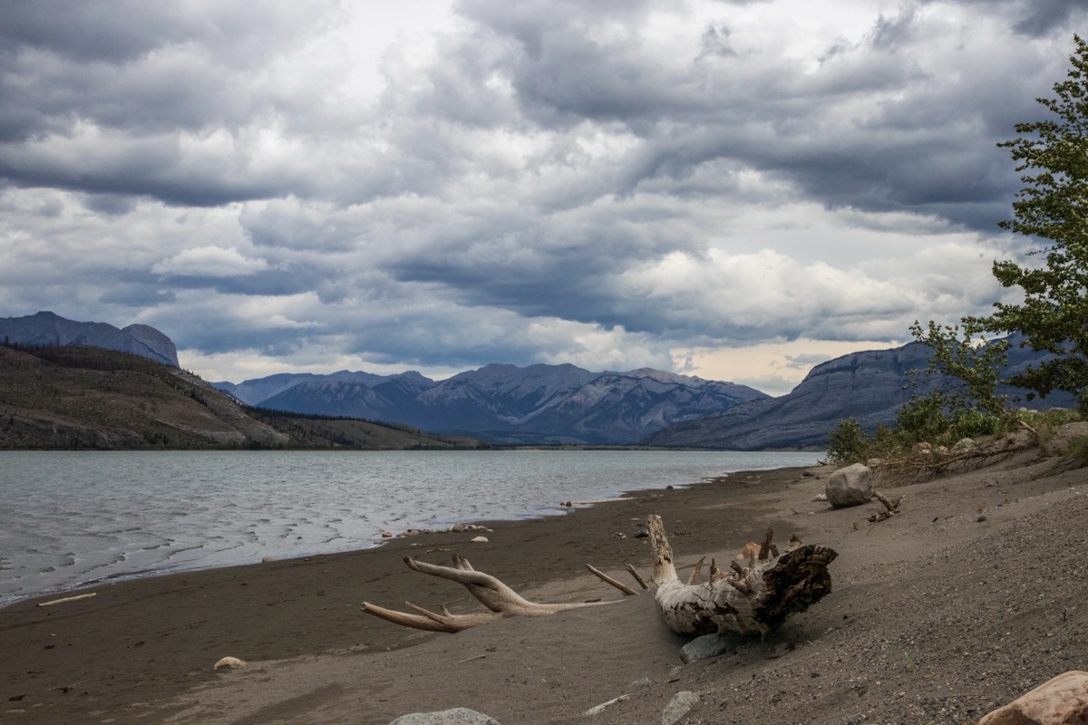 Jasper Lake / Athabasca river