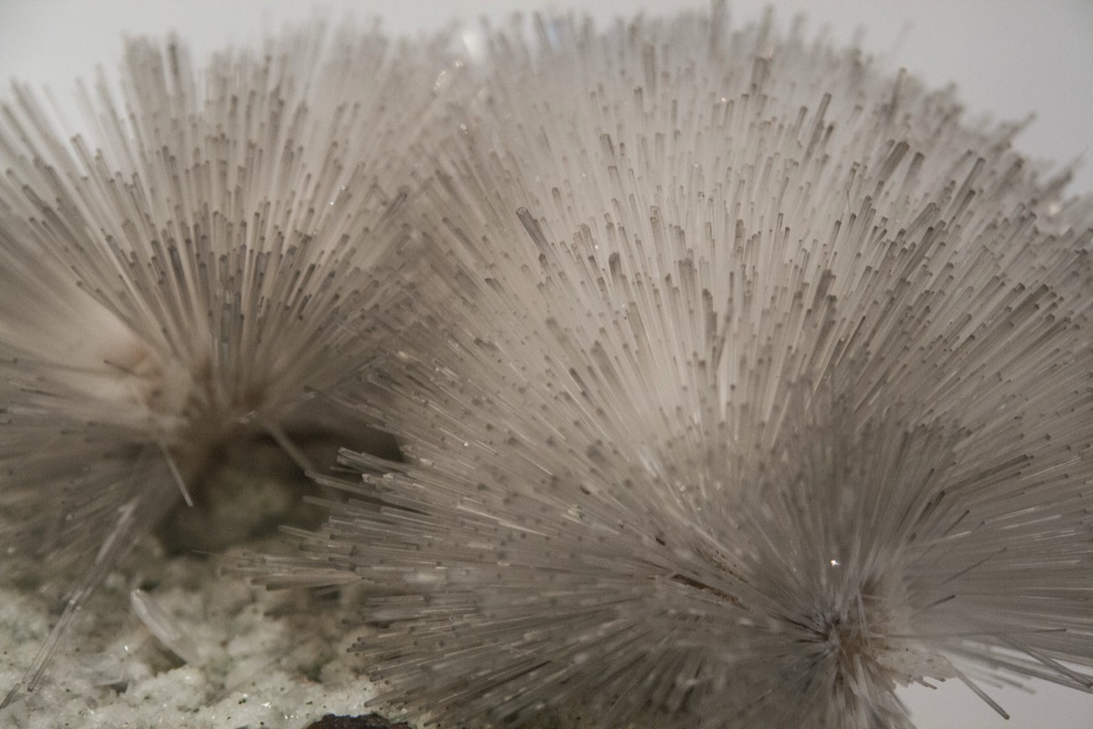 Fluffy crystals (Natural History Museum)