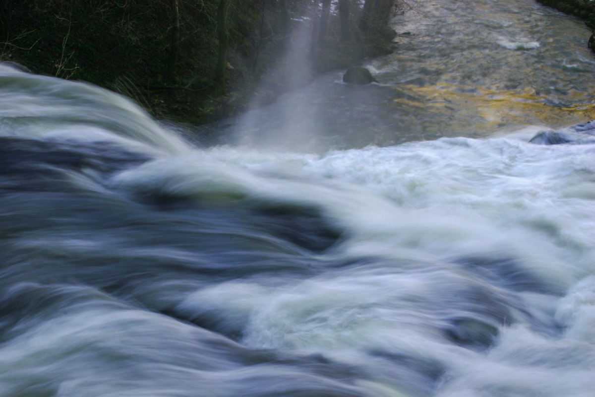 Curvy water
