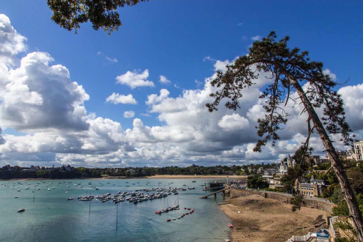 Dinand, next to Saint-Malo