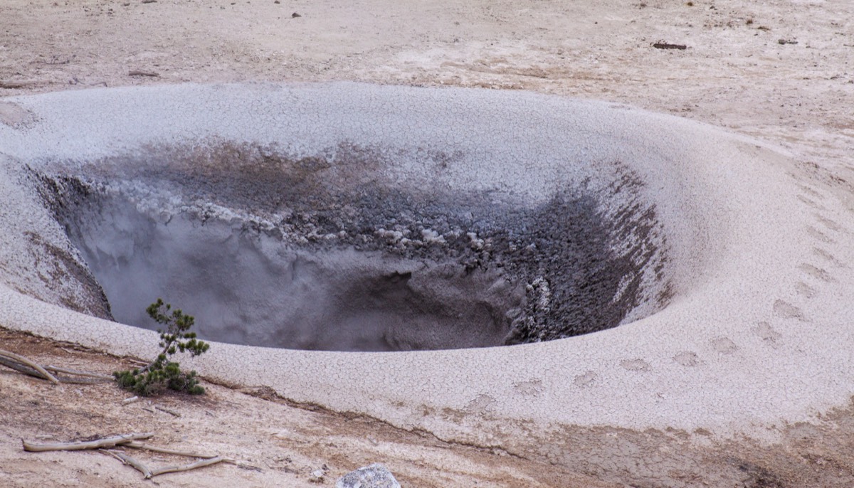 Sulphur Caldron