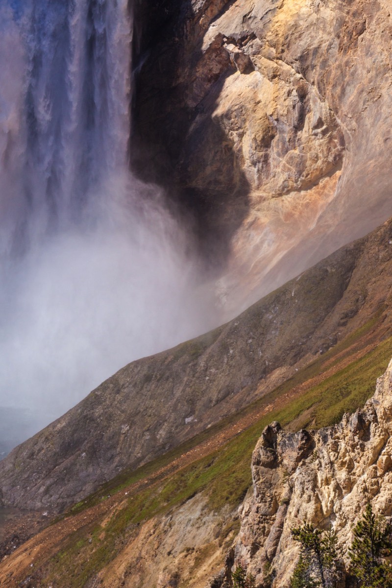 Grand Canyon of the Yellowstone - Northern Rim - Red Rock Trail