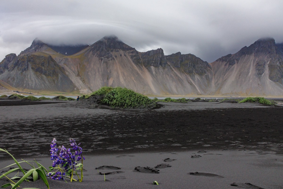 A photographer's must-stop : Vestrahorn