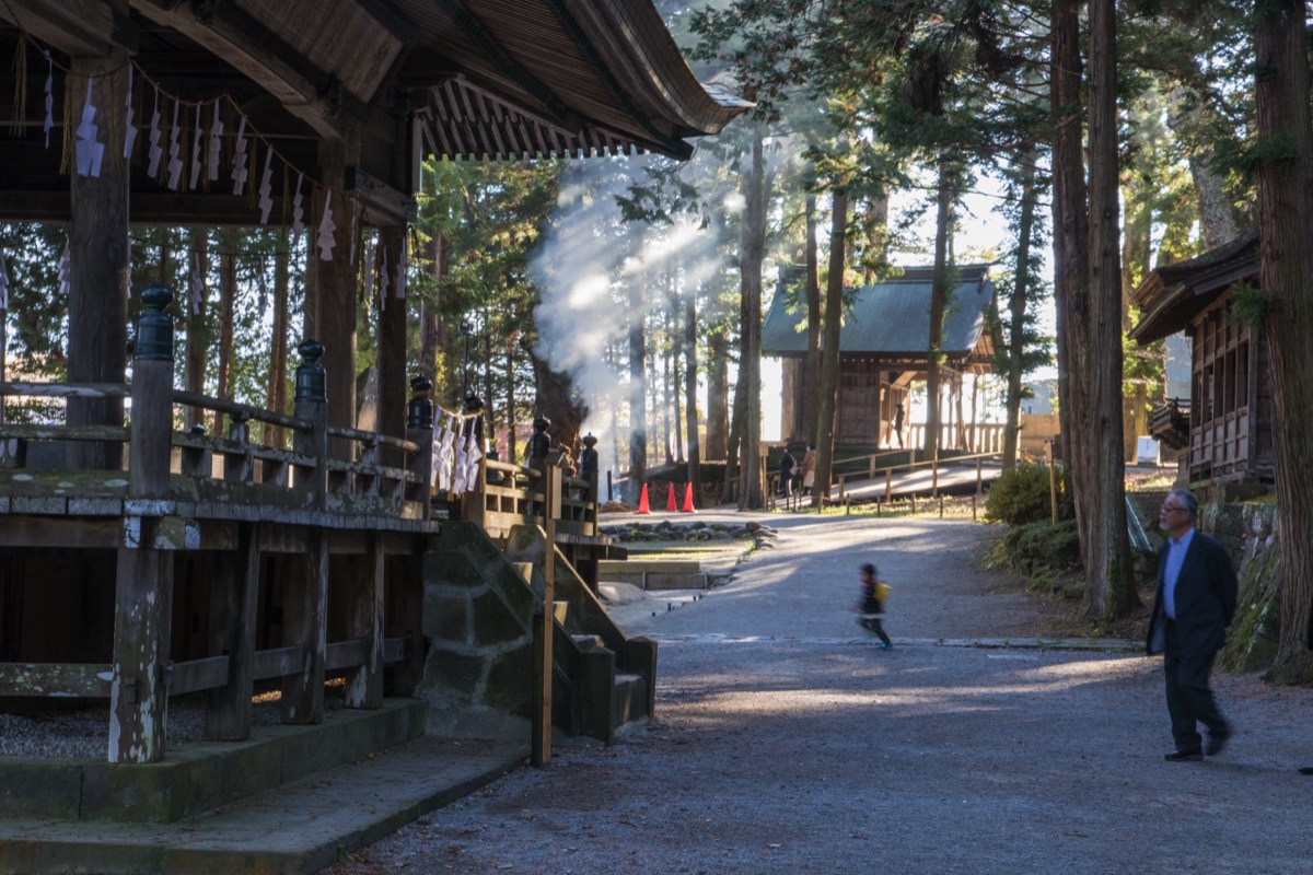 Shinto, Suwa Taisha Shrine In morning light