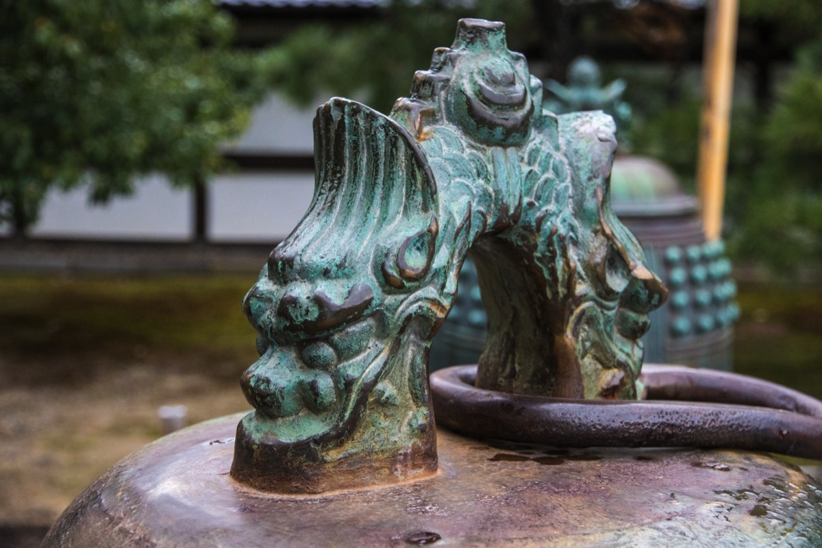 Ornamental bell top