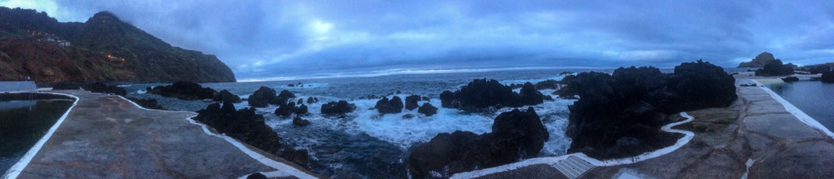 Incoming ocean flood at the natural baths in Porto Moniz